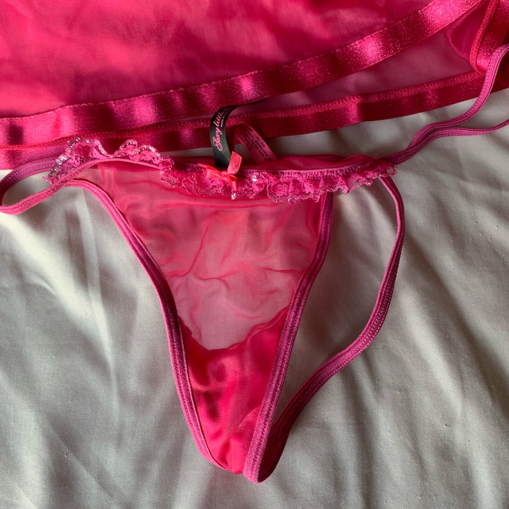 Victoria’s Secret Sexy Hot Pink Lingerie Set - Picture 5 of 5